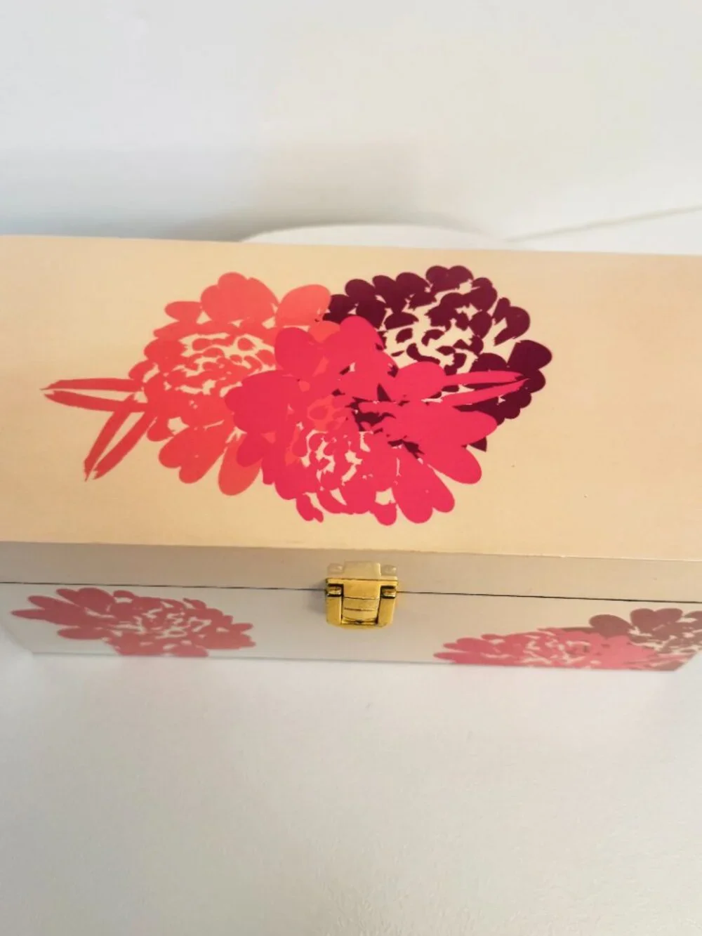 Rectangular Jewelry Box 9x4 Lacquer Floral Tan Pink Black Velvet Lining Box Clas